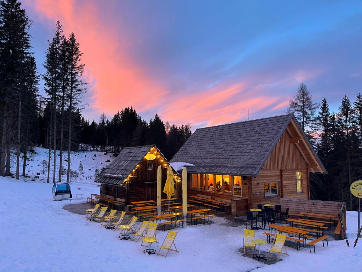 Alpenferienhaus Sophia Sankt Lorenzen ob Murau Luaran gambar